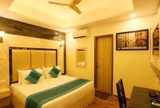 Hotel plazzo Nuova Delhi Esterno foto